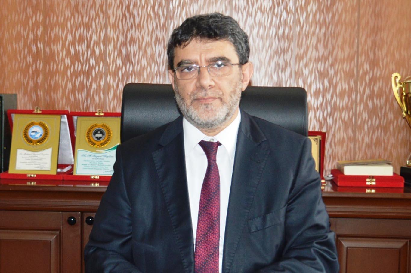 Bitlis'e atanan il müftüsü görevine başladı Bitlis'e atanan il müftüsü görevine başladı